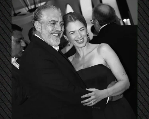 Η δημόσια ερωτική εξομολόγηση της συζύγου του Κούλλη Νικολάου: Σε αγαπώ για τον τρόπο που με κάνεις να νιώθω και για όλα όσα είμαστε μαζί