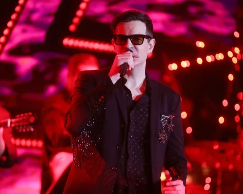 Ο Νίνο δημοσιοποίησε μηνύματα που “καίνε” πρώην σύντροφό του: “Ποιος είναι αυτός; Που τον ξέρεις;”