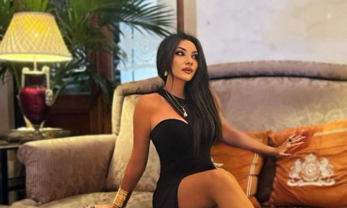 Πόπη Μαλλιωτάκη: «Έγινε καμία έκρηξη ξαφνικά;» – Οι καμπύλες της προκάλεσαν «αναστάτωση»