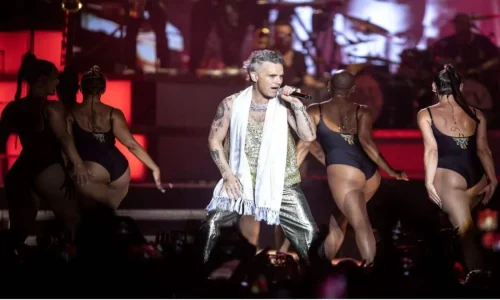 Βουλγαρία: Κρατικοί υπάλληλοι απαίτησαν «φακελάκι» από το συνεργείο του Ρόμπι Γουίλιαμς και… απολύθηκαν