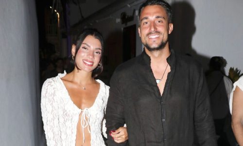 «Πρώτη μας βόλτα…»: Η Μαριαλένα Ρουμελιώτη αποκάλυψε πού πήγαν με τον νεογέννητο γιο τους (φωτογραφία)