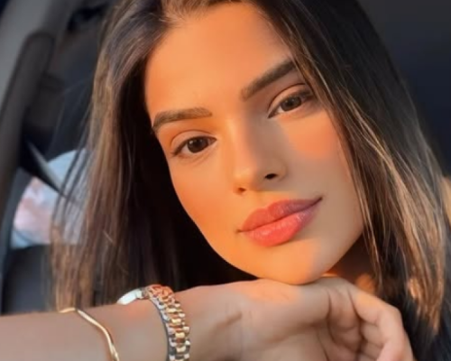 Σκάνδαλο με πασίγνωστο ποδοσφαιριστή: Απιστία και «πρόταση για τρίο» σε SMS