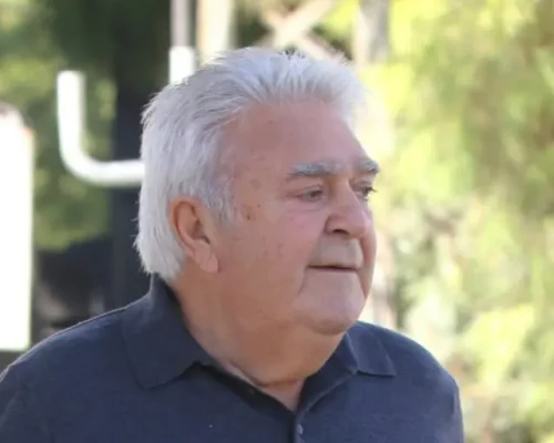 Πασχάλης Τερζής: Μεταφέρθηκε στο Παπαγεωργίου με αναπνευστική δυσκολία