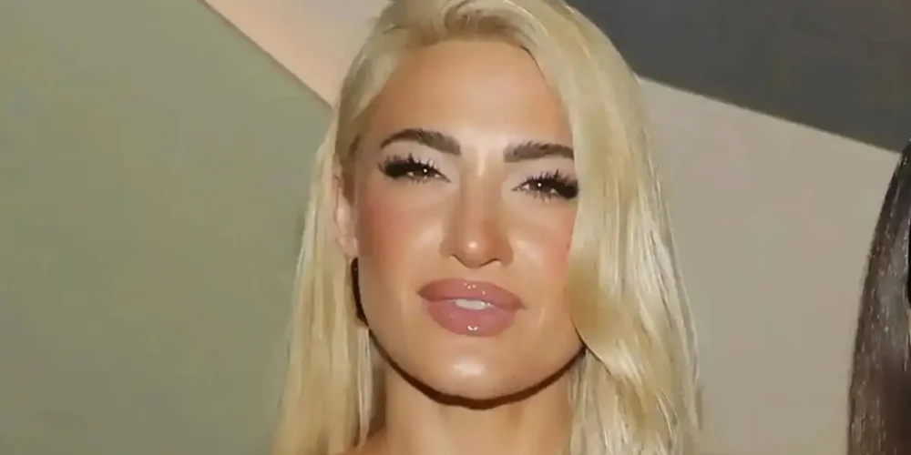 Ιωάννα Τούνη προς «haters»: Έχω πτυχίο παιδαγωγικού δημοτικής εκπαίδευσης και μια ελληνική εταιρία ρούχων