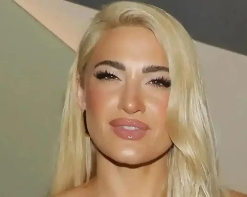 Ιωάννα Τούνη προς «haters»: Έχω πτυχίο παιδαγωγικού δημοτικής εκπαίδευσης και μια ελληνική εταιρία ρούχων
