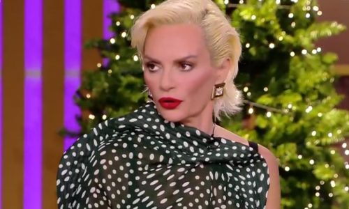 Έλενα Χριστοπούλου: «Θα καταλήξεις κω@χαρτο σε τραπέζια αγνώστων»