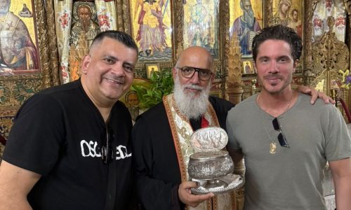 Νίκος Οικονομόπουλος: Επισκέφθηκε τον Άγιο Κυπριανό στο Μένοικο και προσκύνησε τα λείψανα του Αγίου