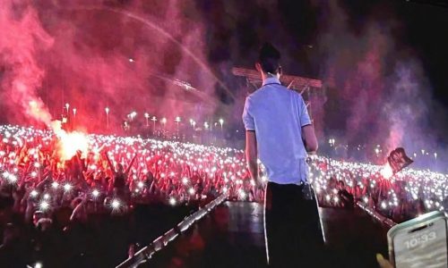 Ο Bloody Hawk ξεσήκωσε 40.000 θεατές στο ΟΑΚΑ στη μεγαλύτερη, έως τώρα, ελληνική ραπ συναυλία (βίντεο)