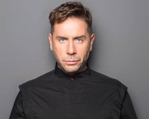 ΧΑΜΟΣ: Έκαναν έξαλλο τον Μαζωνάκη στη συναυλία και σταμάτησε το πρόγραμμα – «Βγάλτε τους έξω όλους αυτούς» (Βίντεο)