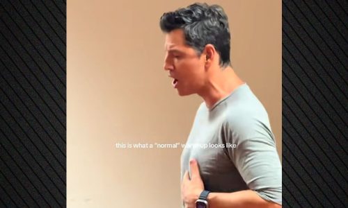 Ο Σάκης Ρουβάς ανέβασε χιουμοριστικό βίντεο ενώ έκανε προθέρμανση πριν βγει στη σκηνή: «Αυτά που δεν βλέπετε πίσω από τη μουσική που αγαπάτε»